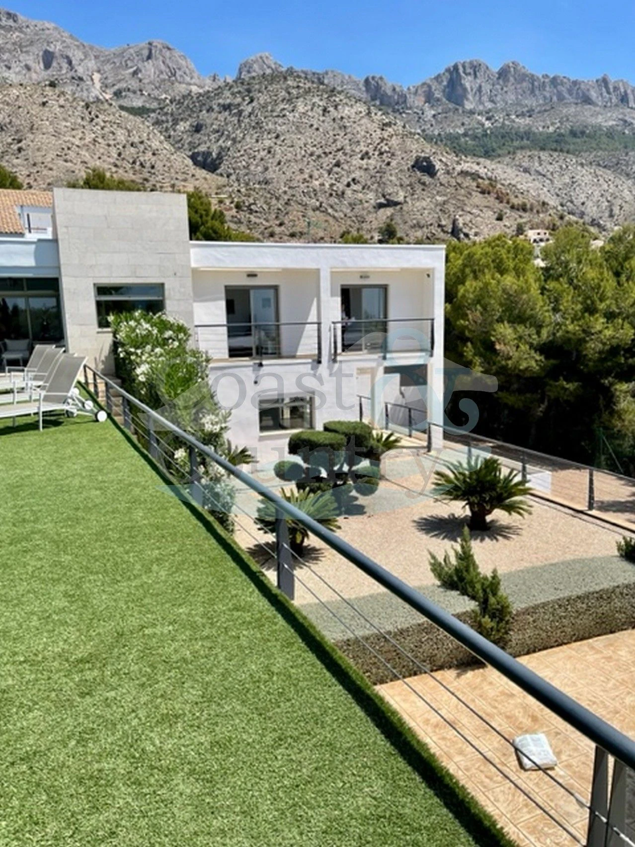 Élégante villa moderne à Altea la Vella vue sur la mer