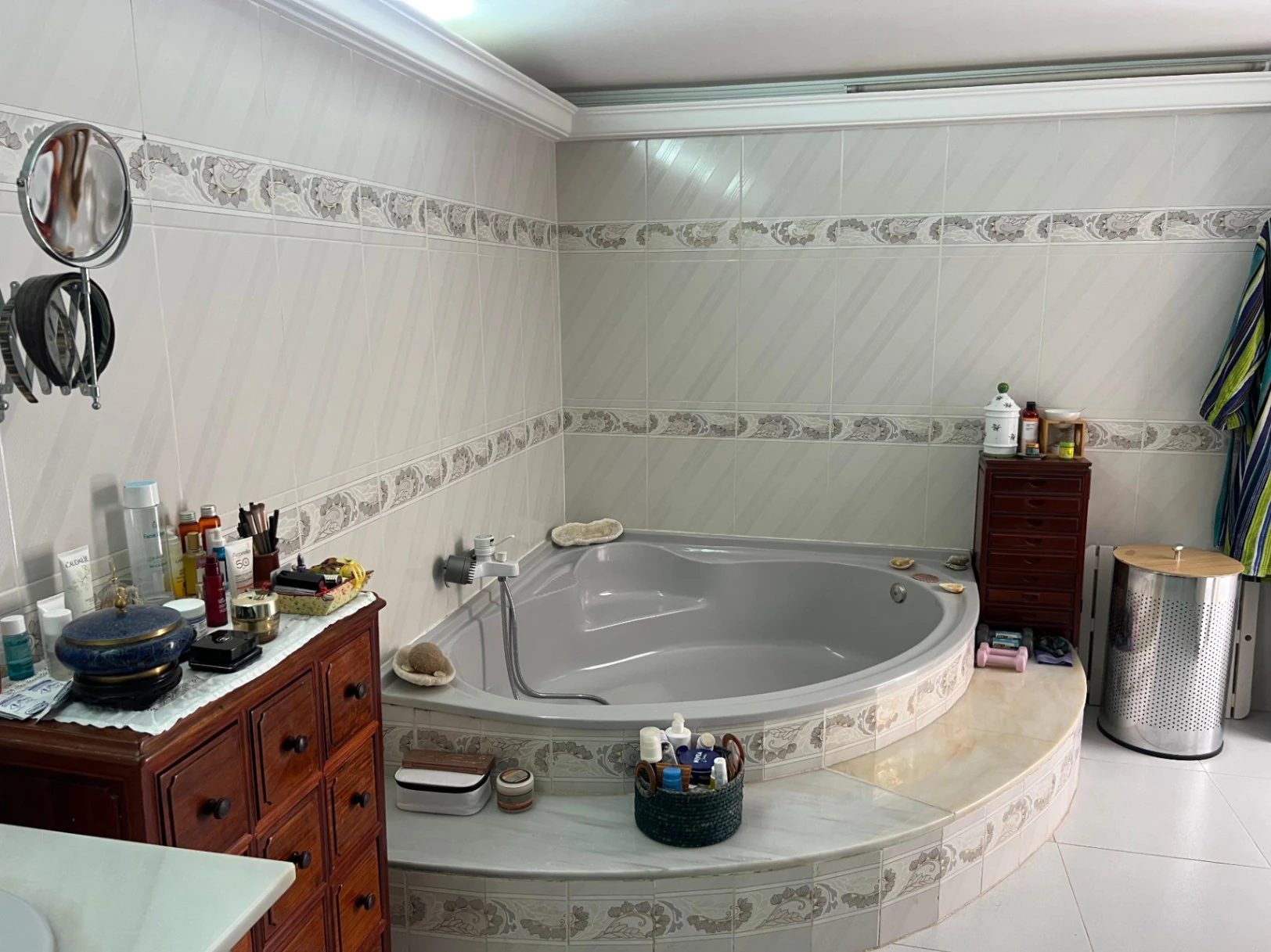 Vente de villa traditionnelle de 4 chambres avec piscine à Benissa
