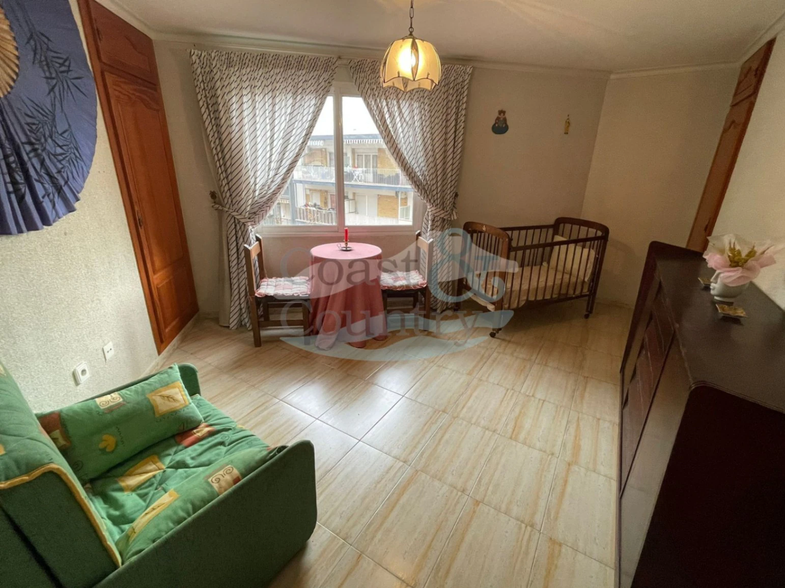 Stunning Spacious Central Apartment in Calpe, Steps from the Beach