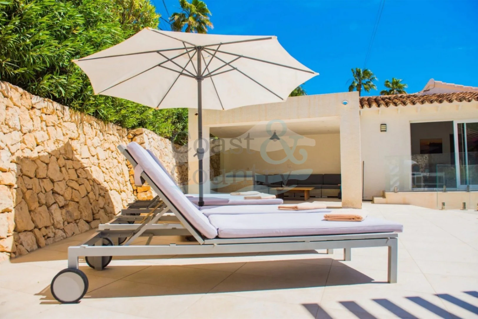 Sea View Villa For Sale in Moraira