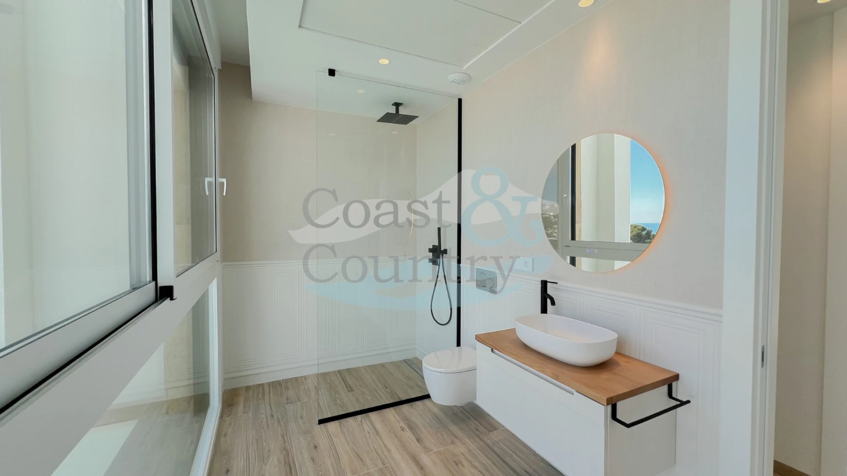 Spectacular villa for sale in Calpe.