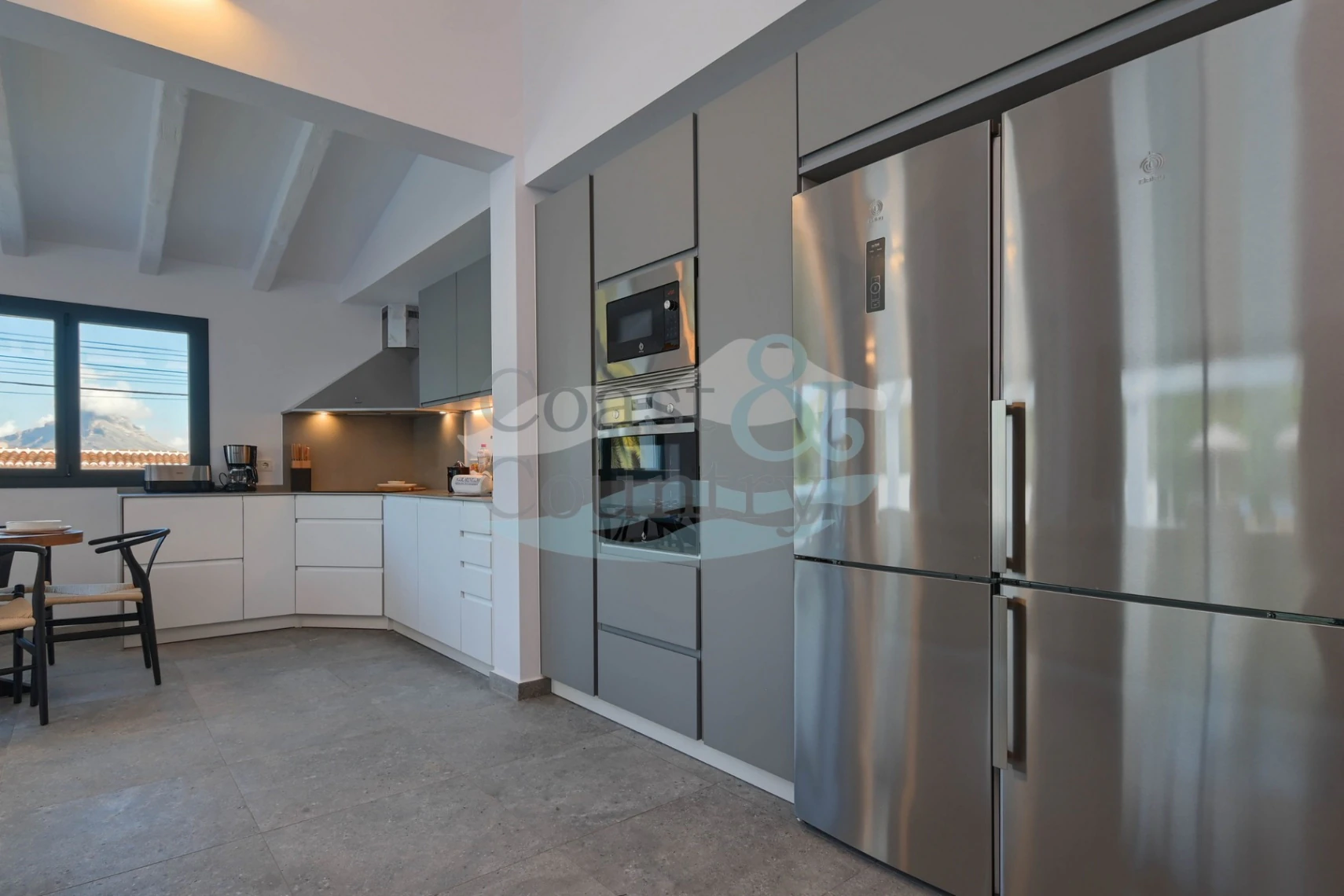 Extraordinaria villa recién renovada Javea