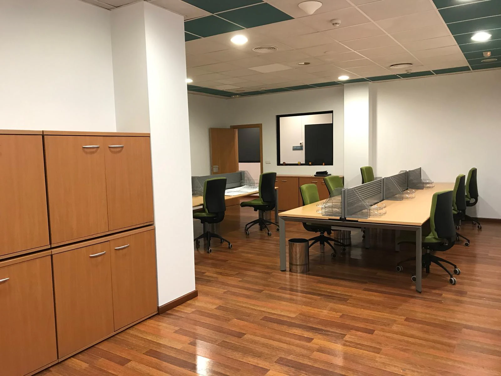 GREAT COMMERCIAL SPACE OPPORTUNITY FOR MULTIPLE USES WITH AN INCREDIBLE LOCATION