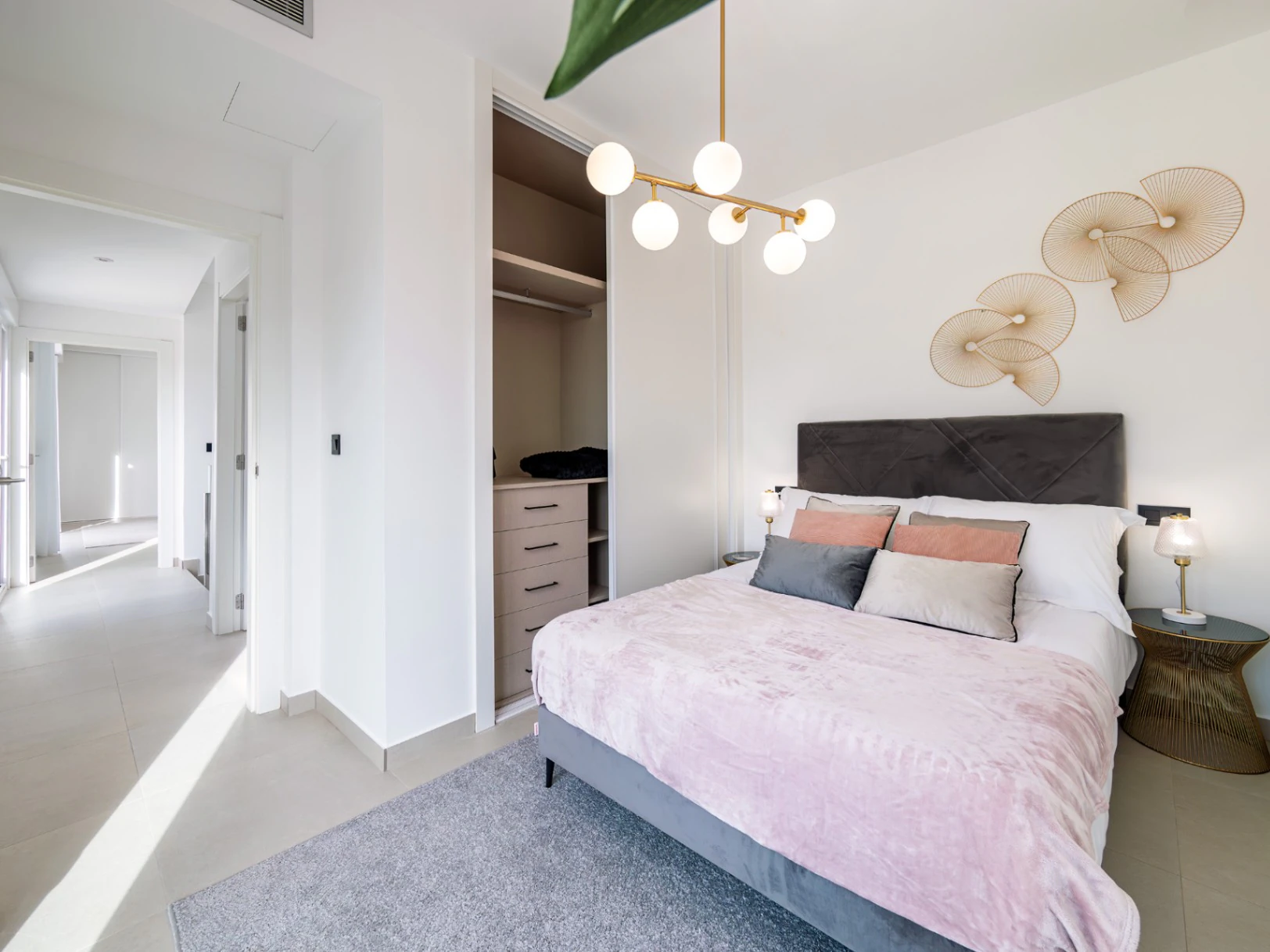 Luxurious Independent Villas with Contemporary Design