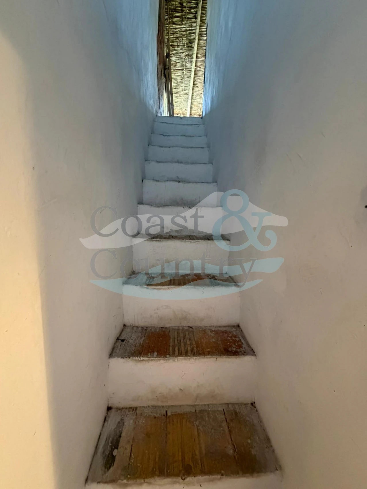 Verkauf eines charmanten Wohnhauses mit 3 Schlafzimmern in Teulada.