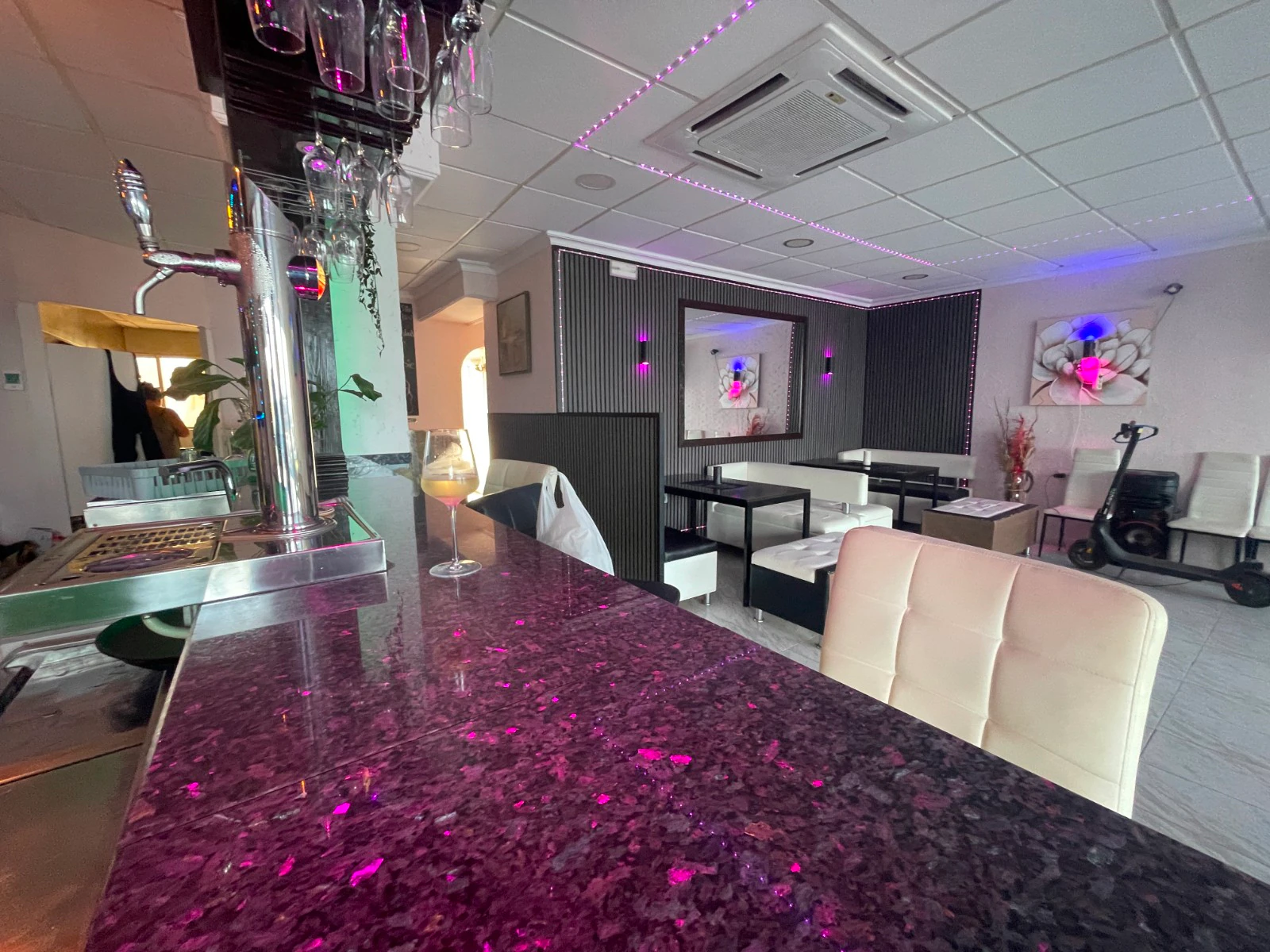 Commercial for sale in Torrevieia