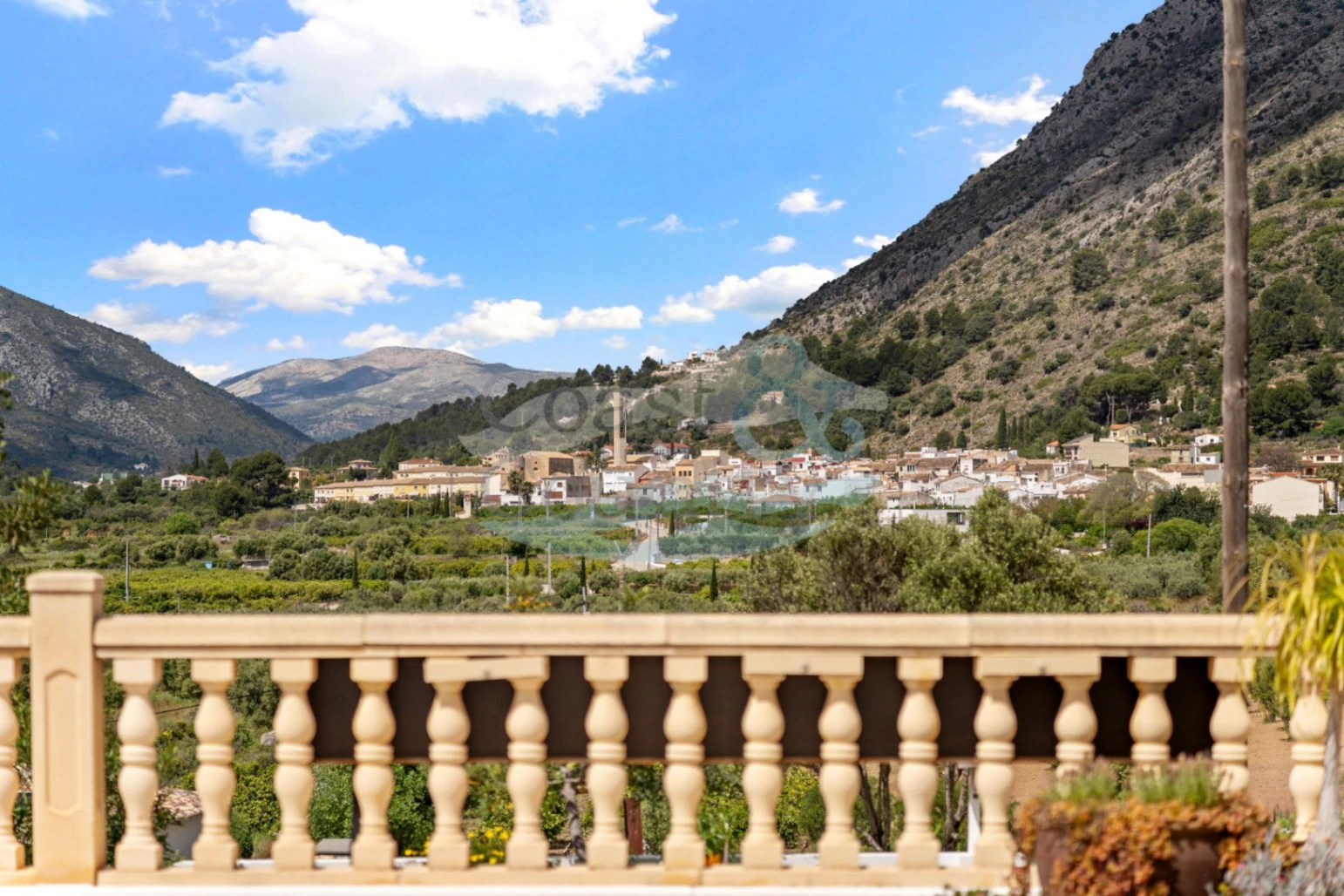 Stunning villa for sale in Murla