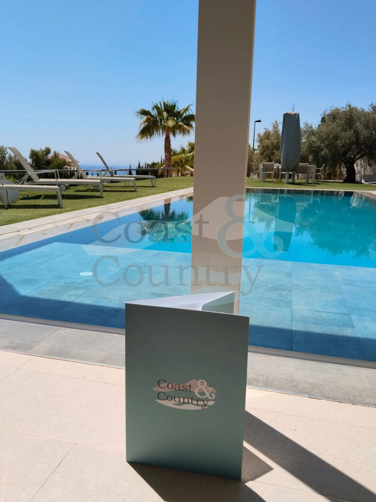 Élégante villa moderne à Altea la Vella vue sur la mer