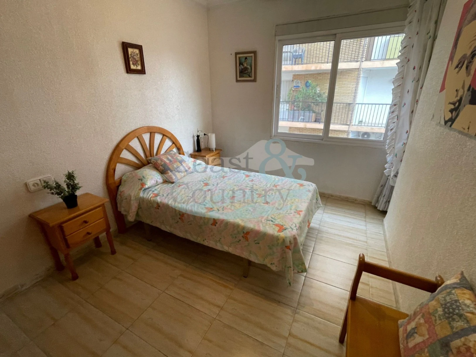 Stunning Spacious Central Apartment in Calpe, Steps from the Beach
