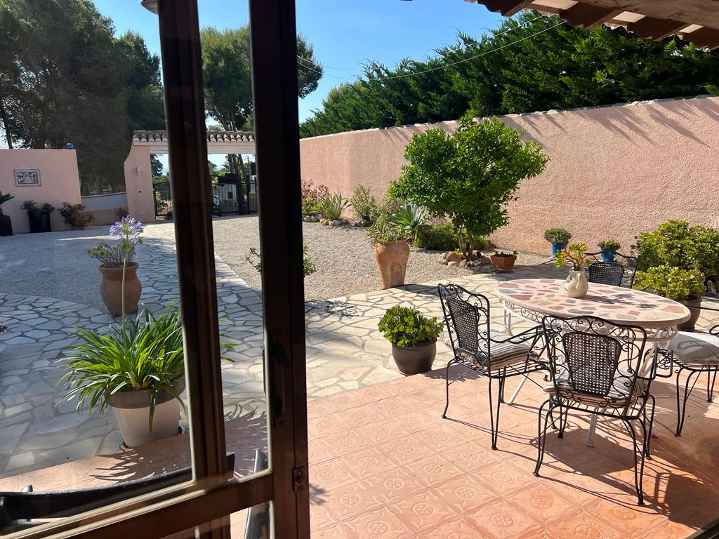 Belle Villa À Moraira