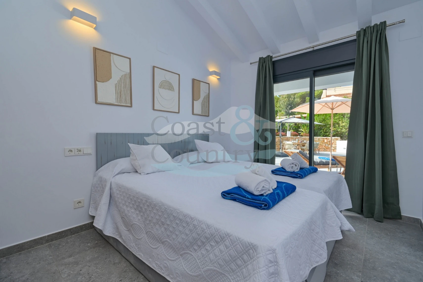 Extraordinaria villa recién renovada Javea