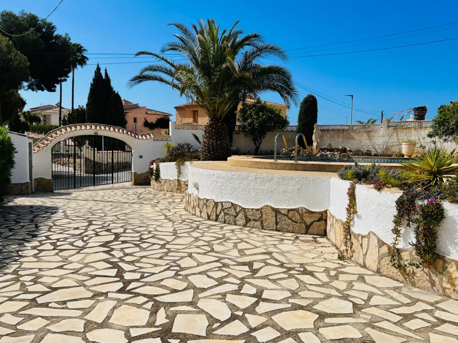Charmante villa met zwembad te koop - Benissa