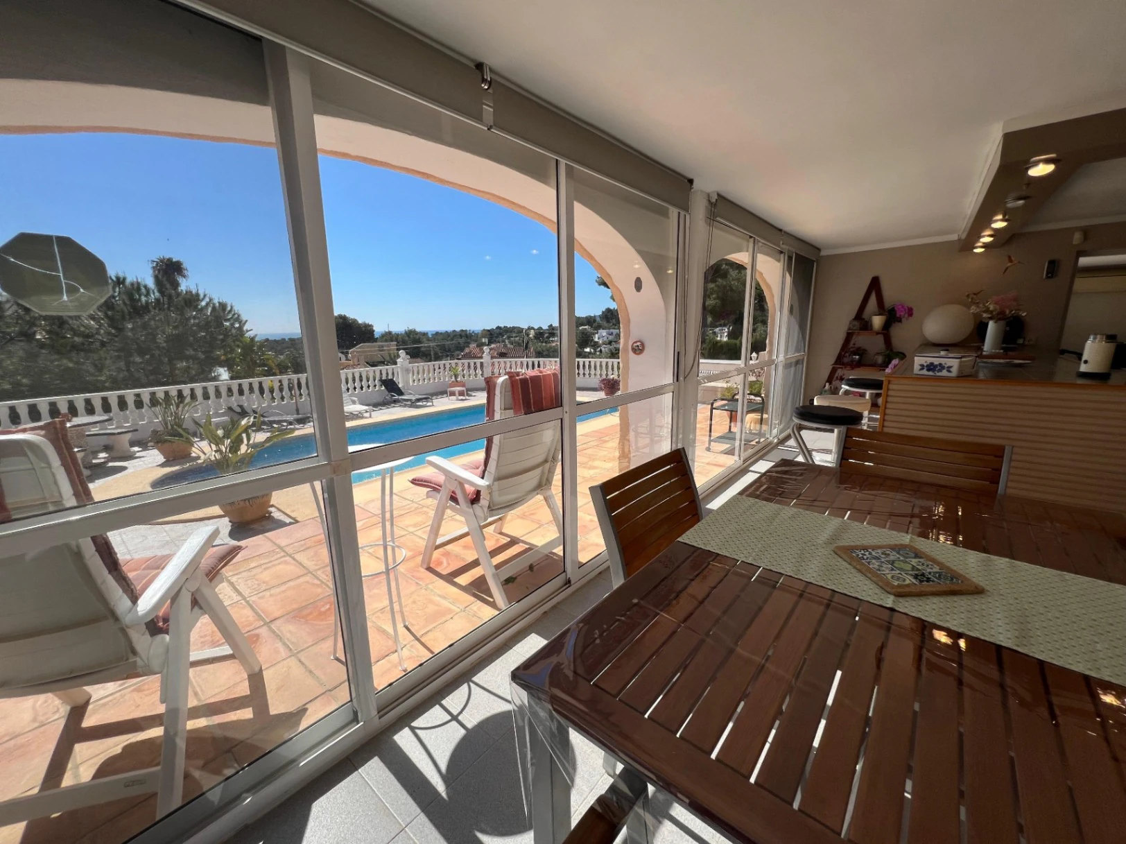 Vente de villa traditionnelle de 4 chambres avec piscine à Benissa