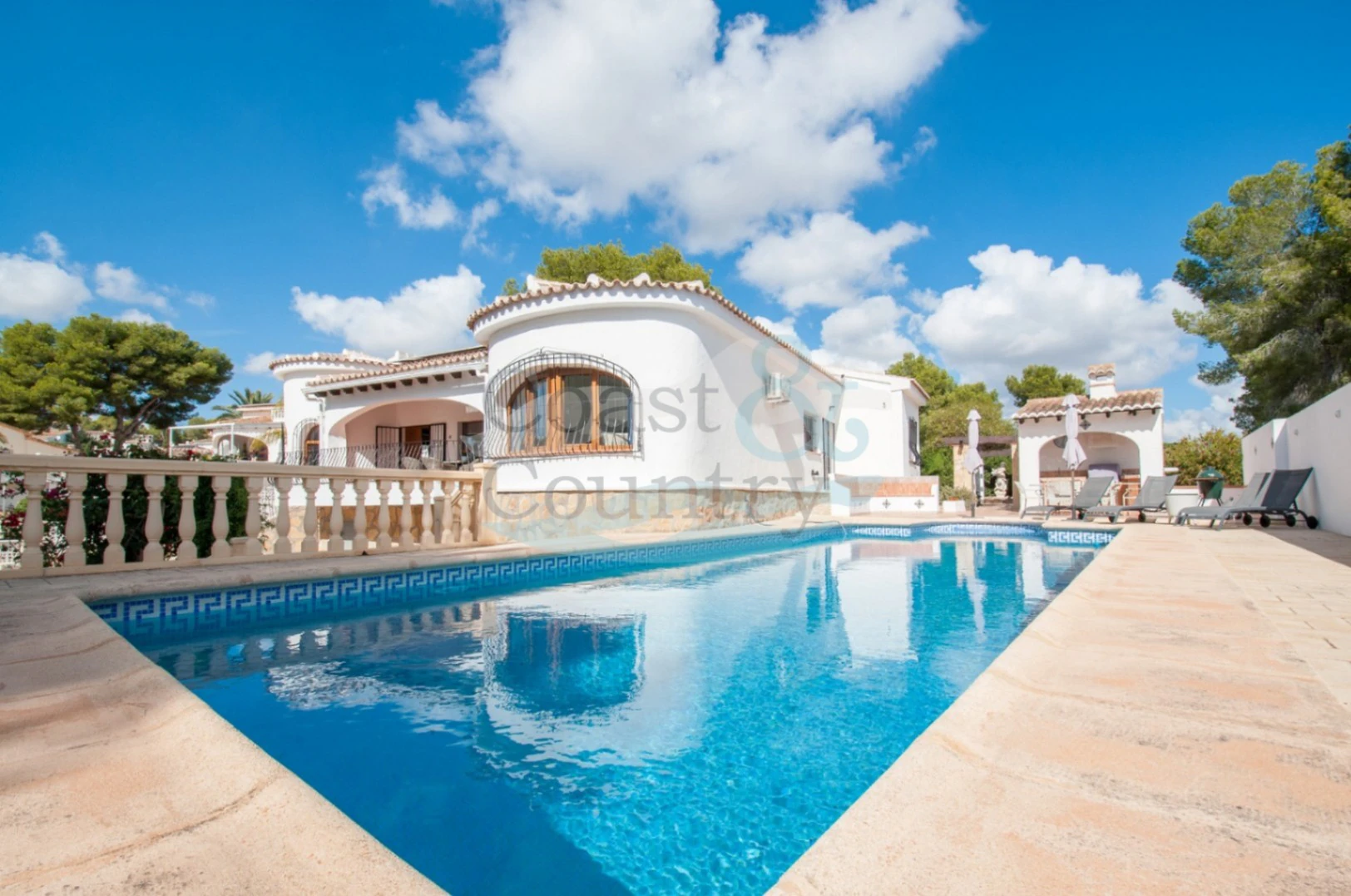 Exquisite villa with Sea views Moraira