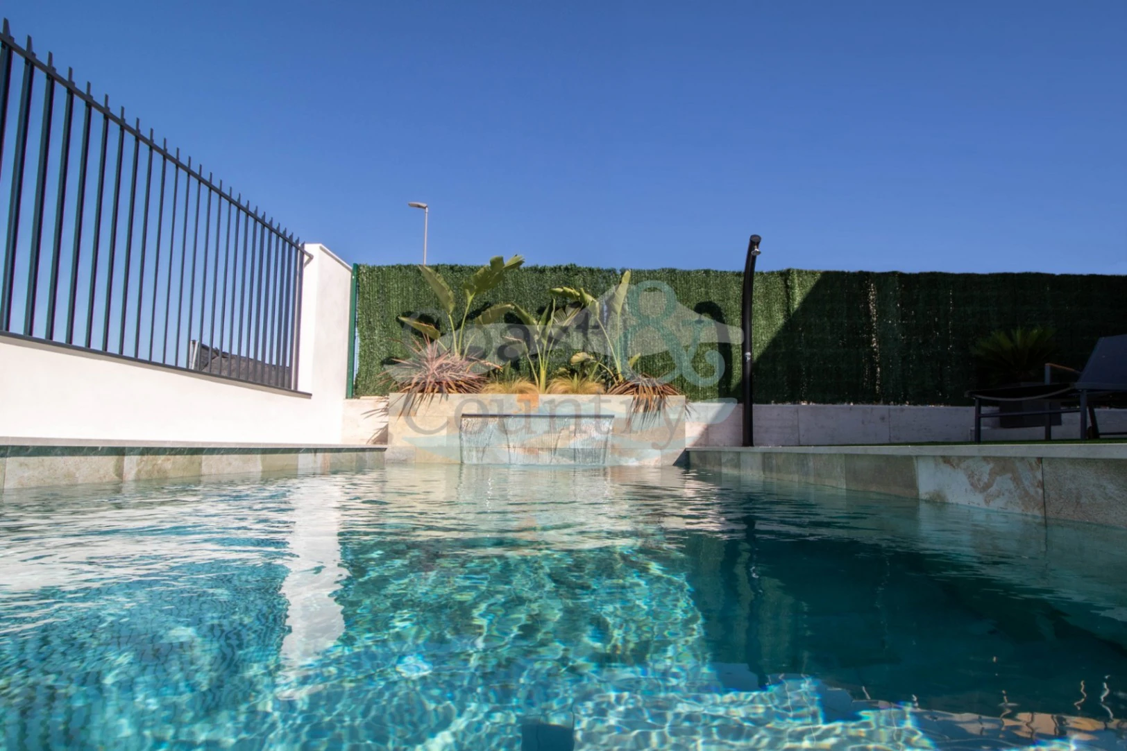 Modern Villa with Pool and Garden in Finestrat