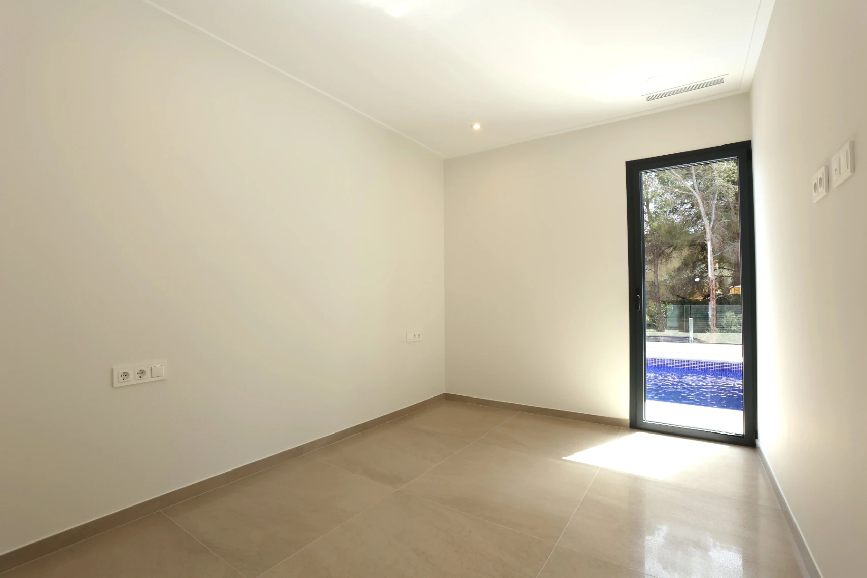 Stunning new build 4 bedroom villa for sale in Benissa.