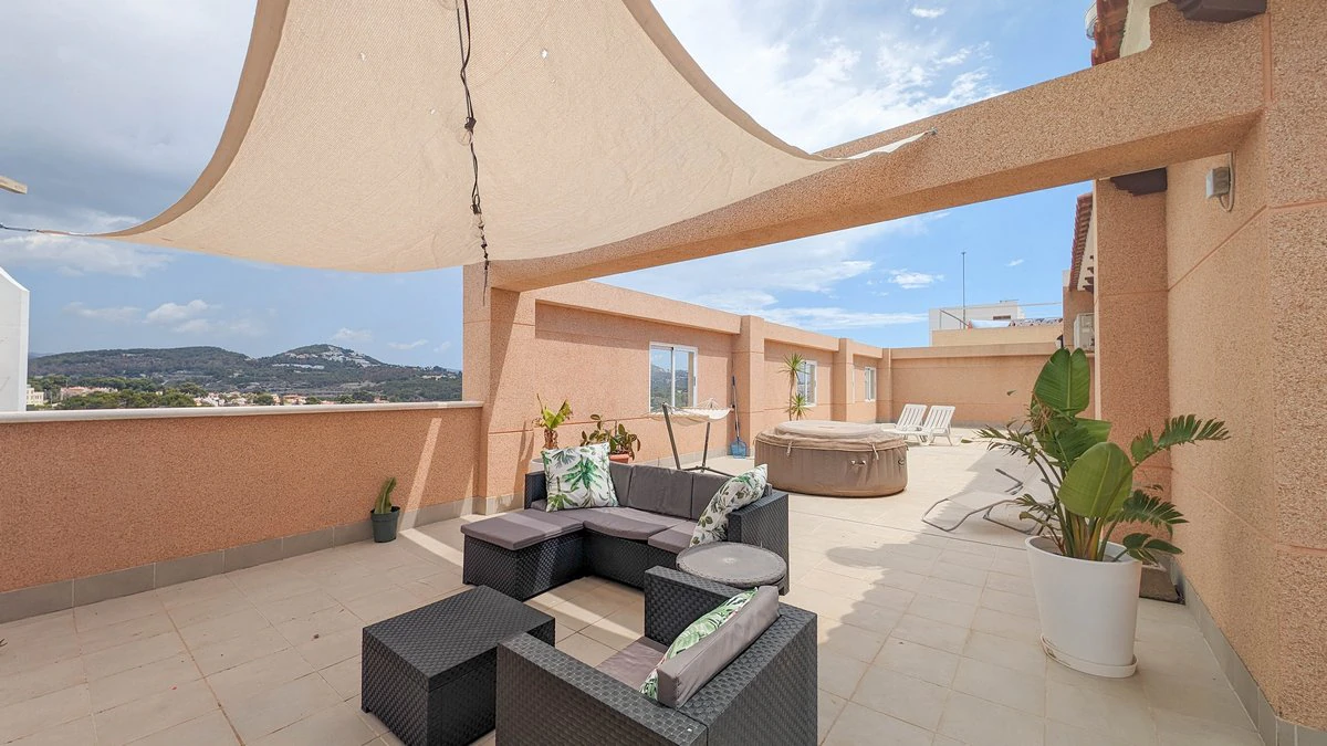 Elegant Penthouse in the Heart of Calpe
