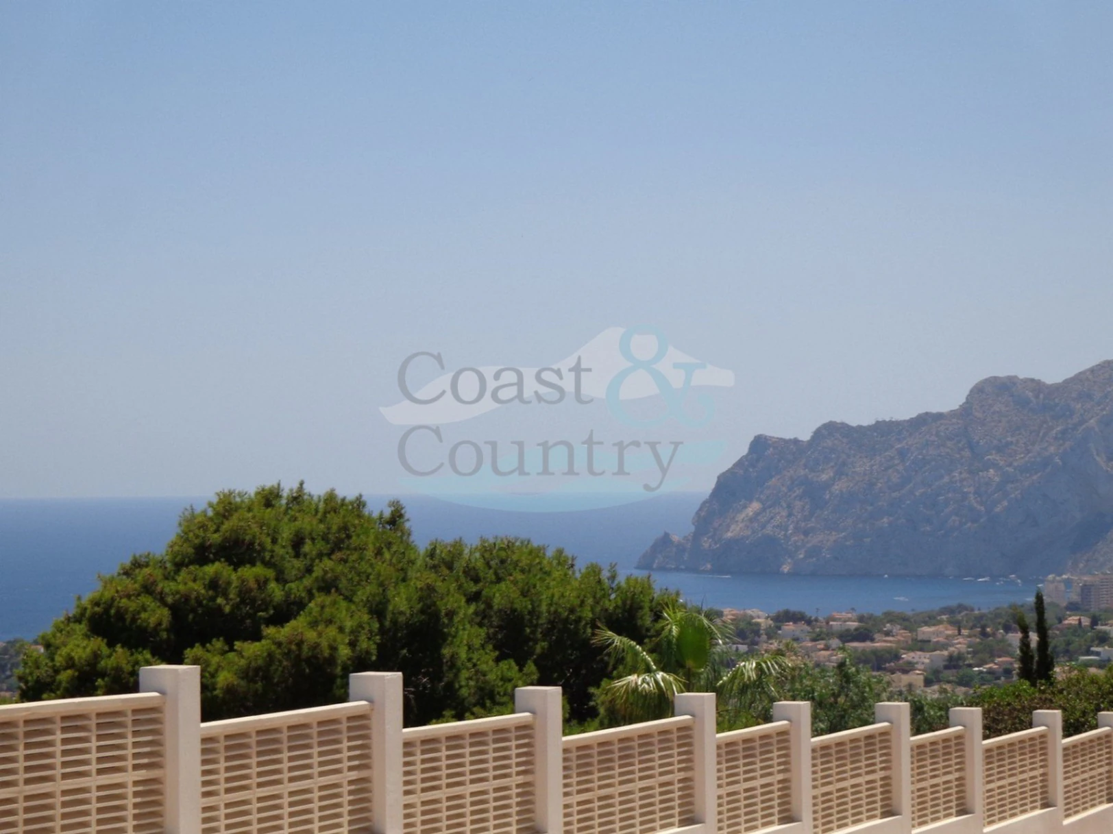 Modern Design Villa with Panoramic Sea Views in Benissa