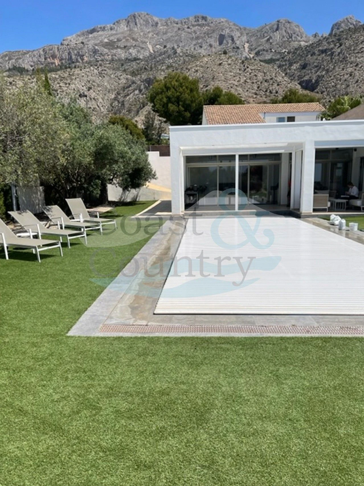 Élégante villa moderne à Altea la Vella vue sur la mer