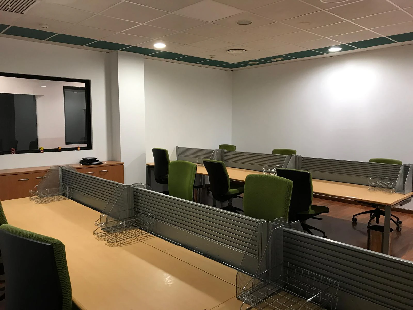 GREAT COMMERCIAL SPACE OPPORTUNITY FOR MULTIPLE USES WITH AN INCREDIBLE LOCATION