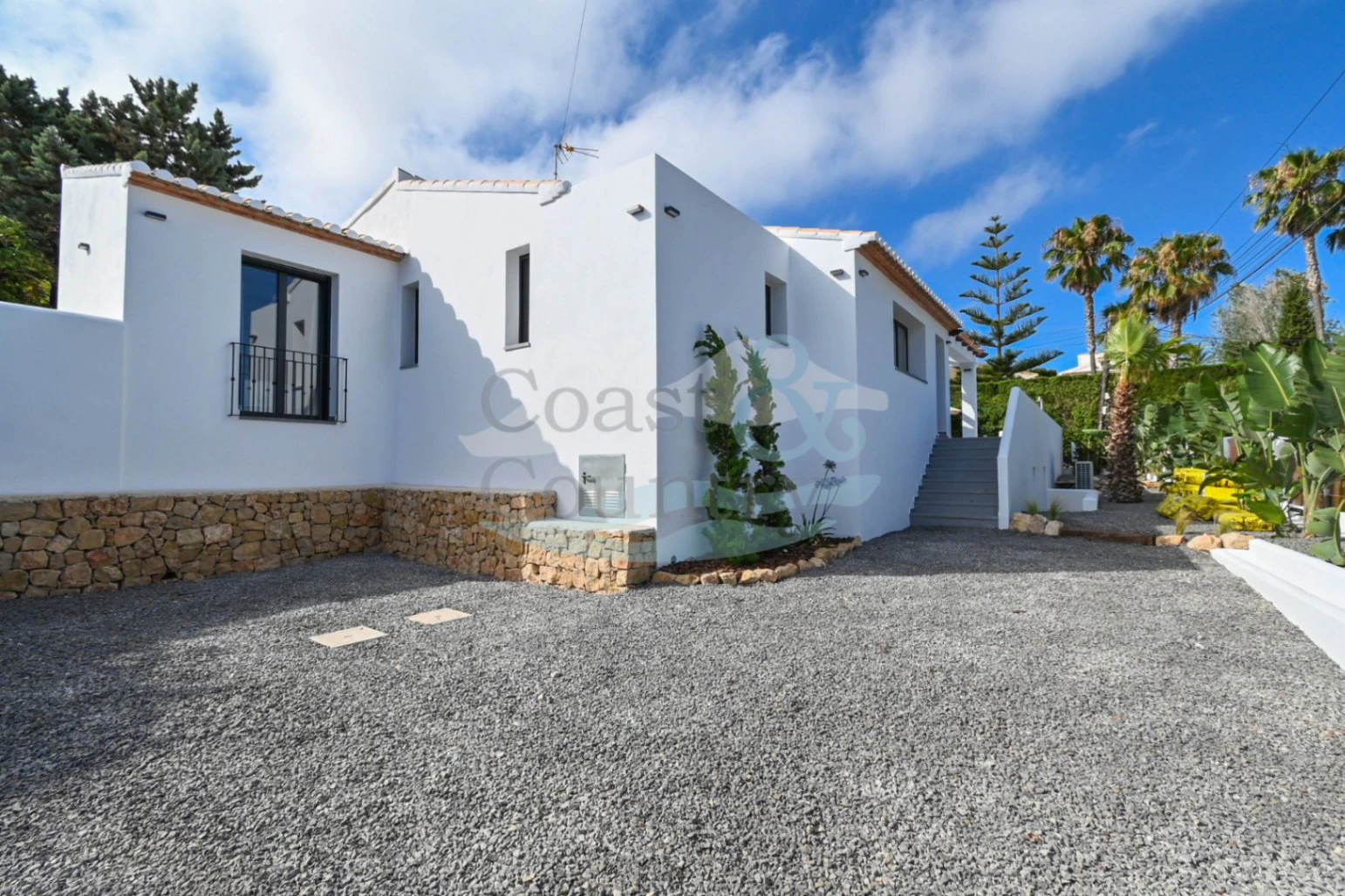 Extraordinaria villa recién renovada Javea