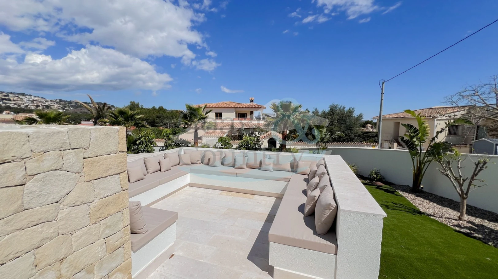 Spectacular villa for sale in Calpe.
