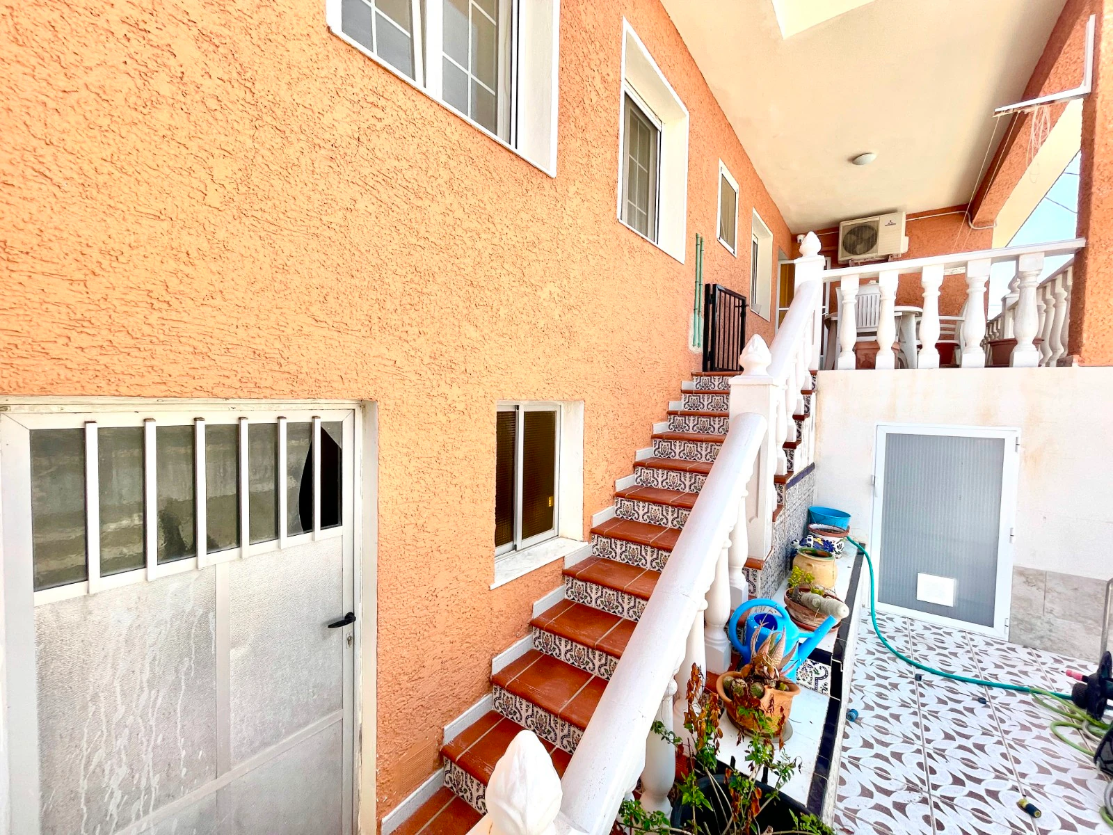 Villa for sale in Benijofar