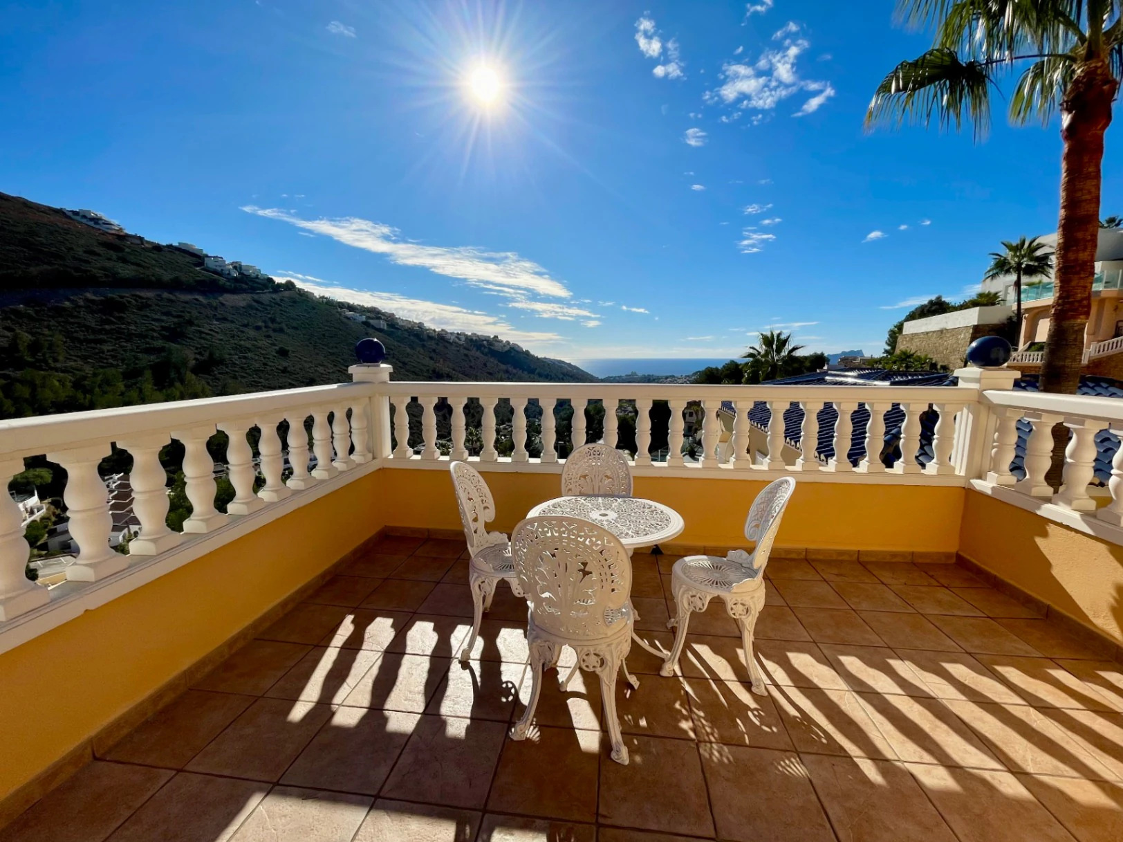 Your Mediterranean retreat. Villa with sea views in Benitachell