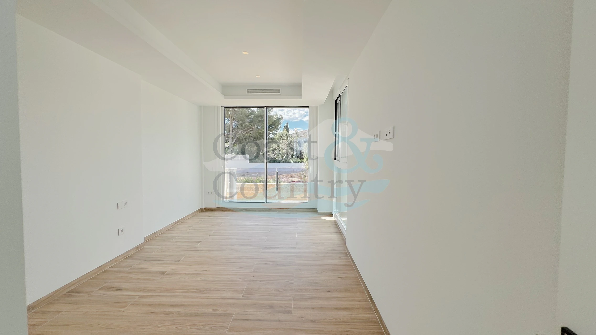 Spectacular villa for sale in Calpe.