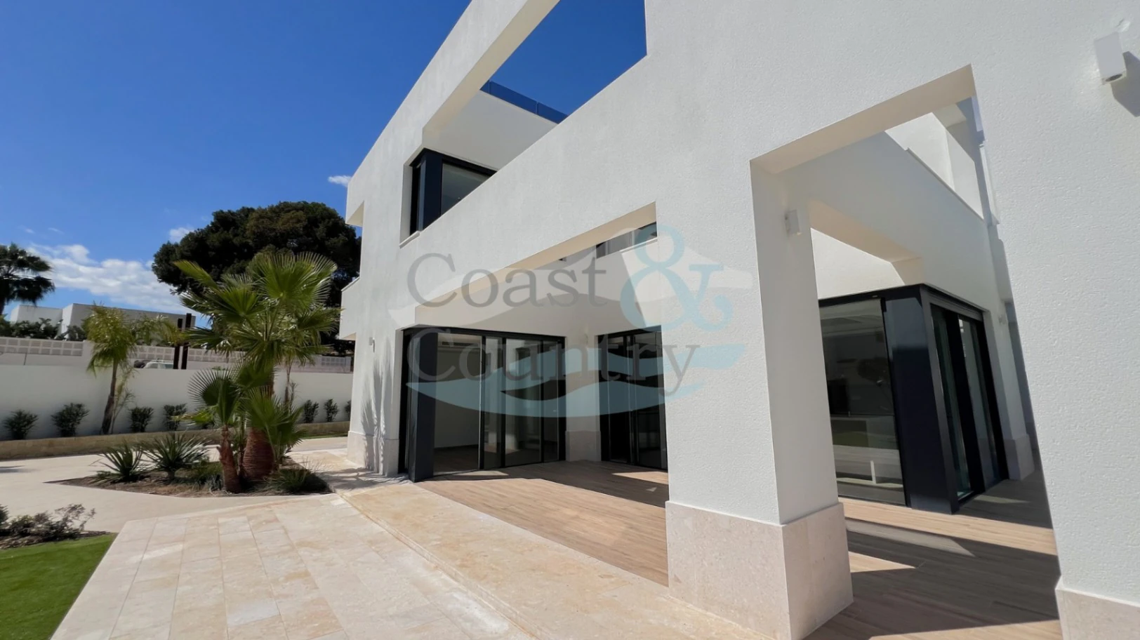 Spectacular villa for sale in Calpe.