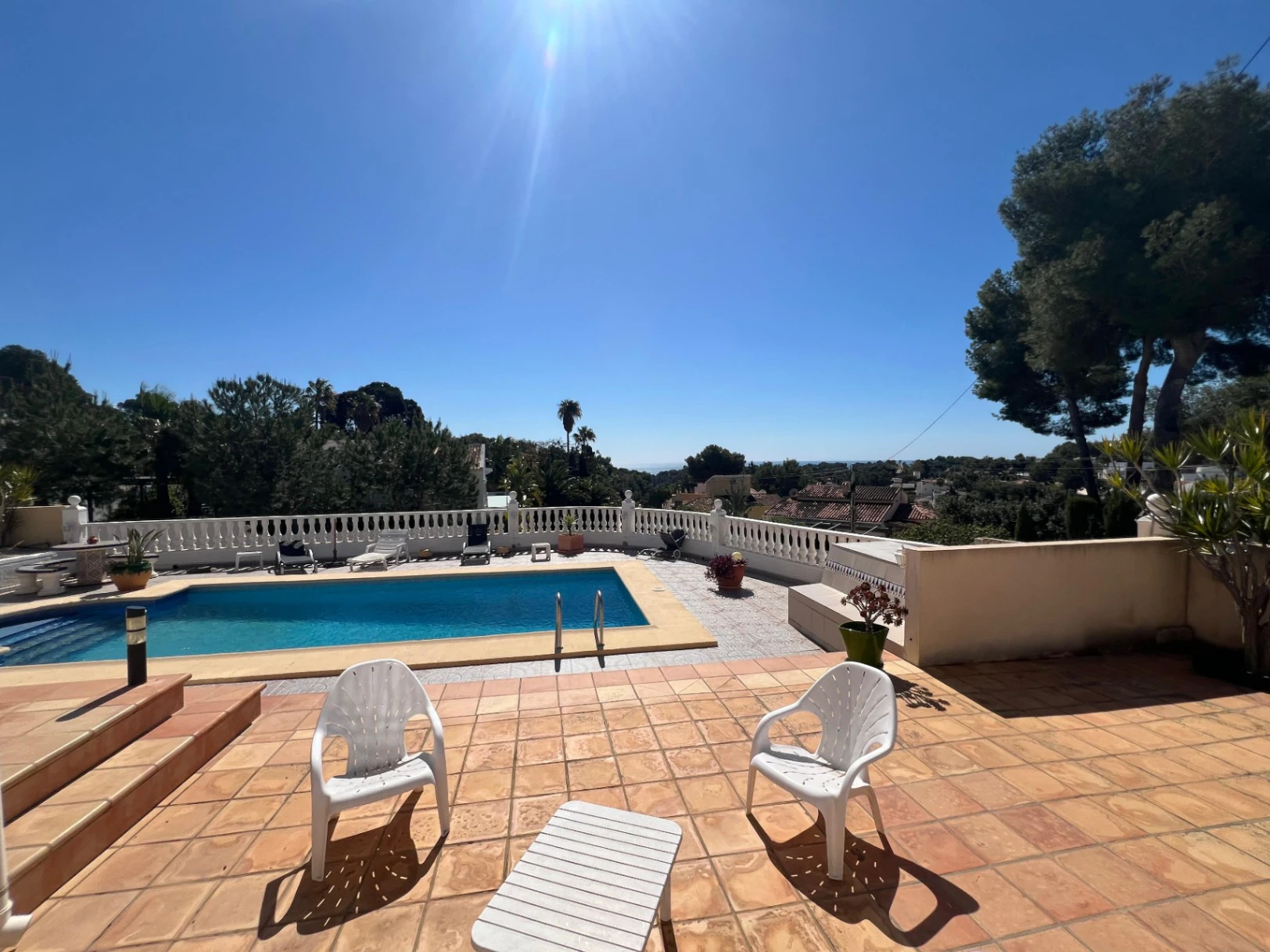 Vente de villa traditionnelle de 4 chambres avec piscine à Benissa