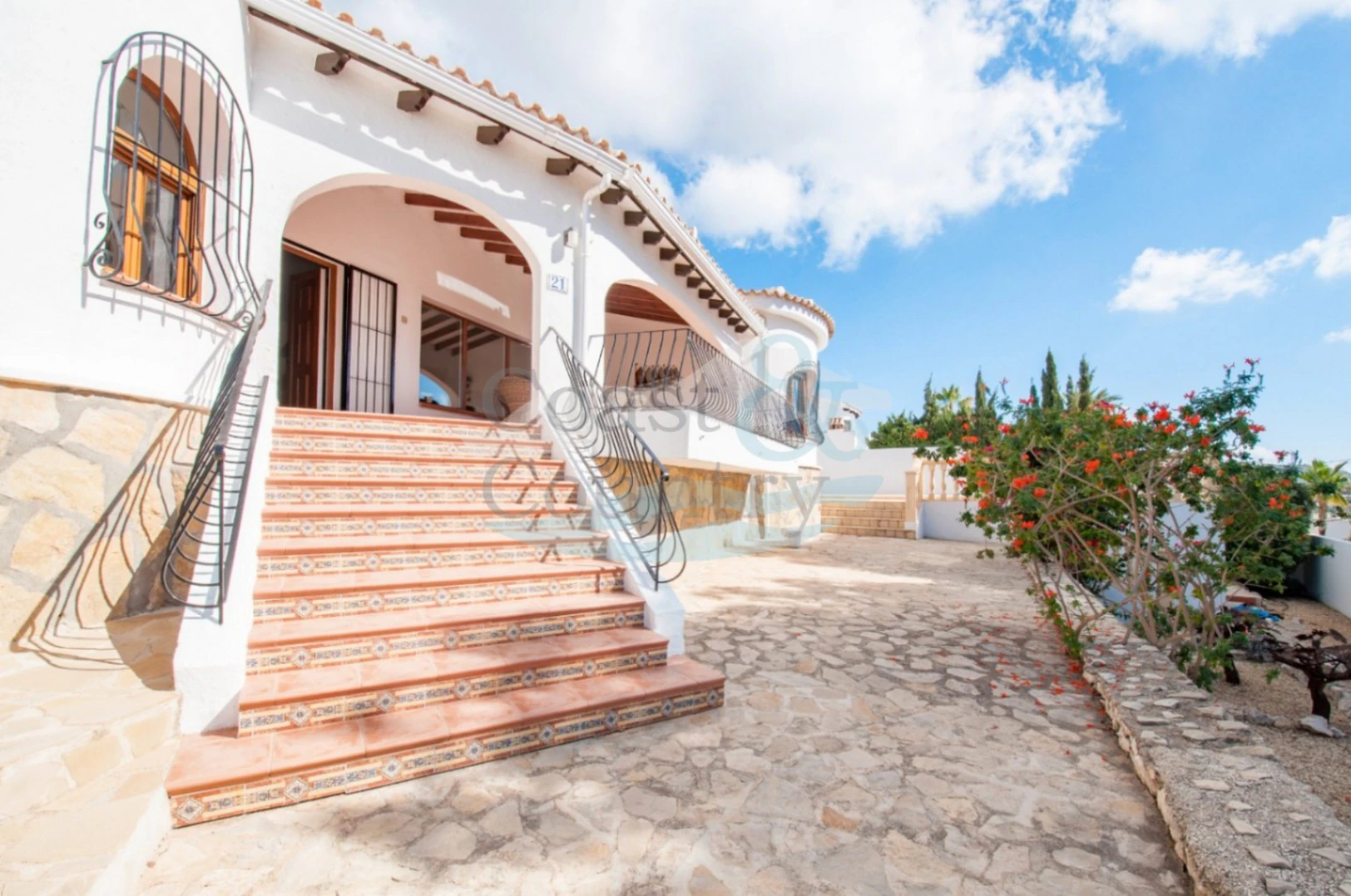 Exquisite villa with Sea views Moraira