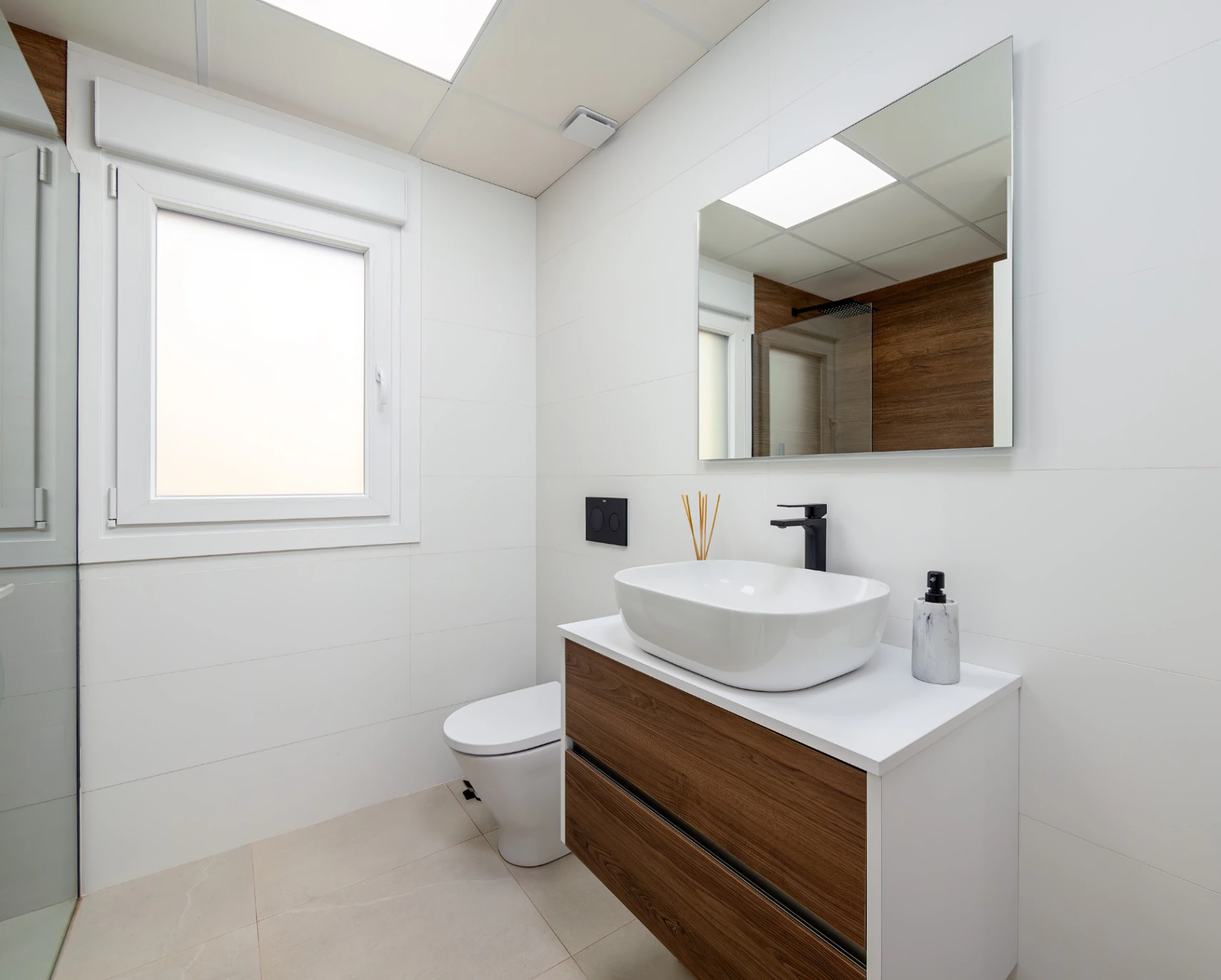 Luxurious Independent Villas with Contemporary Design