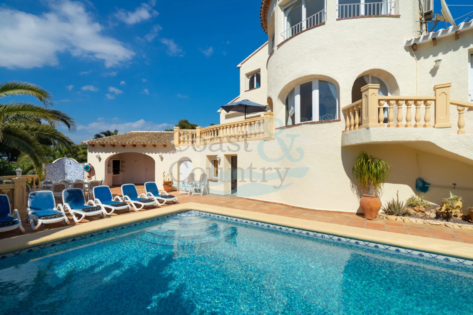 Luxe villa in Balcon al Mar Javea