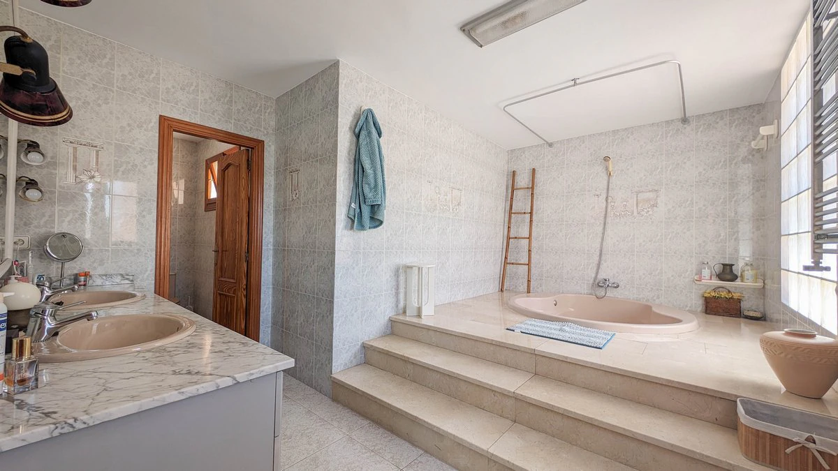 Elegant Penthouse in the Heart of Calpe