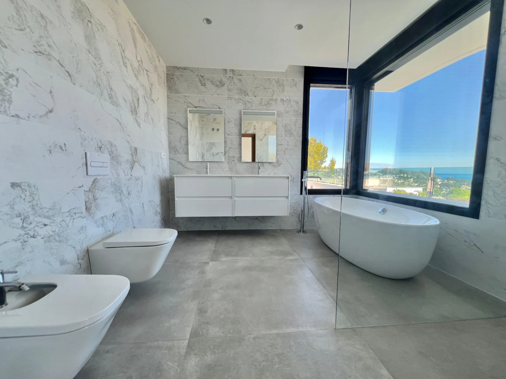 Exclusieve moderne villa te koop in Moraira