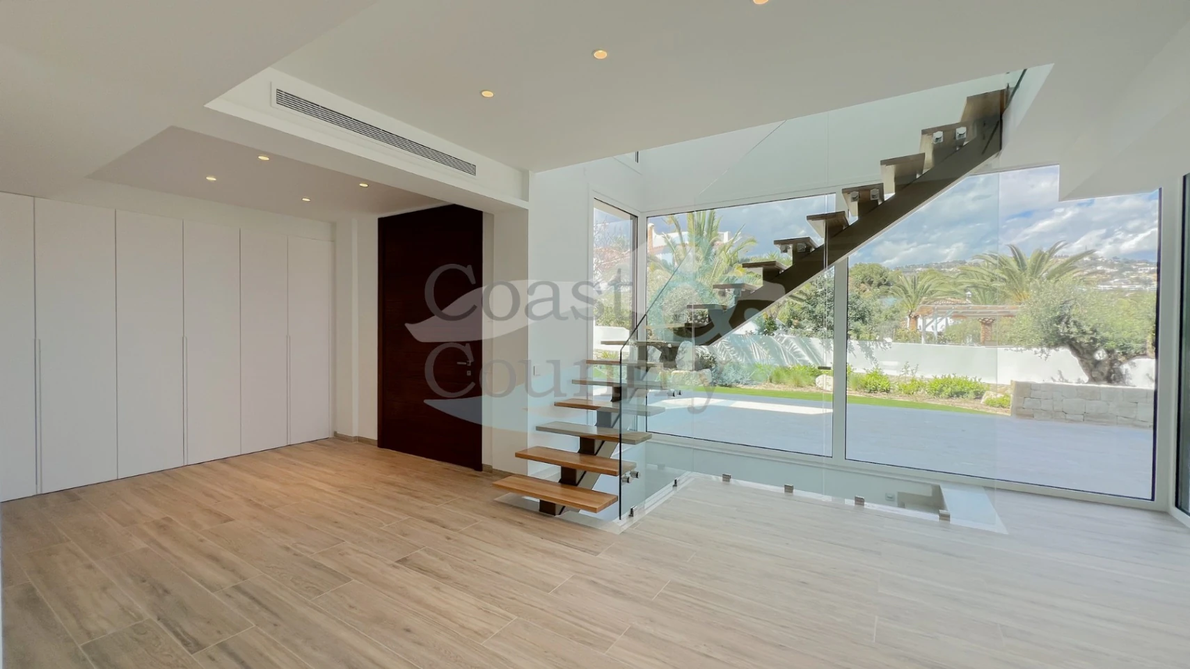 Spectacular villa for sale in Calpe.