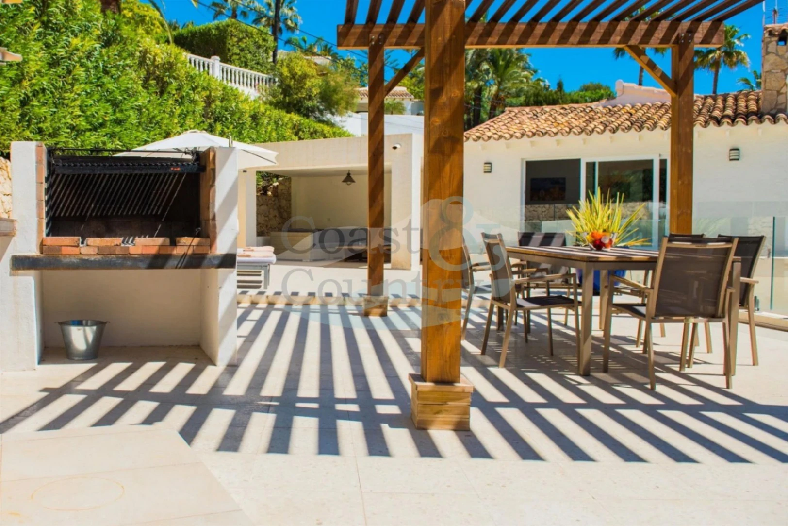 Sea View Villa For Sale in Moraira