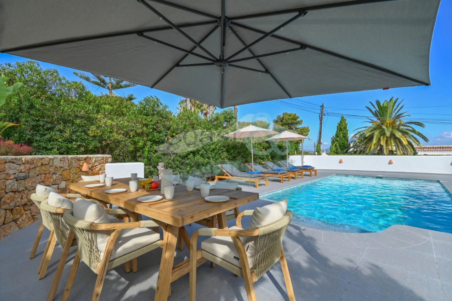 Extraordinaria villa recién renovada Javea