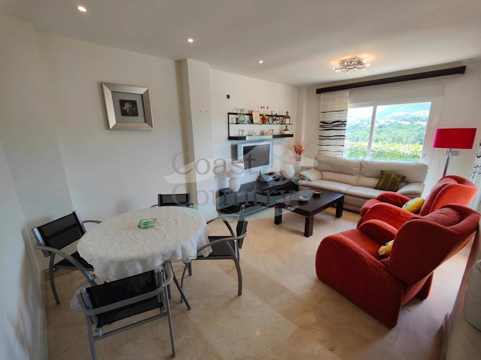 Magnificent modern-style house in Calpe
