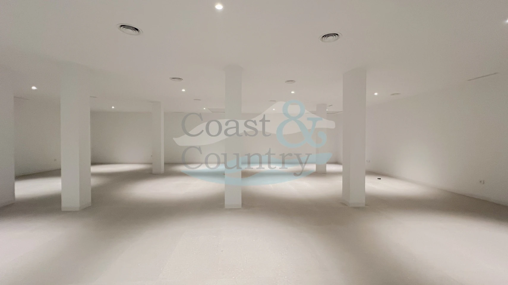 Spectacular villa for sale in Calpe.