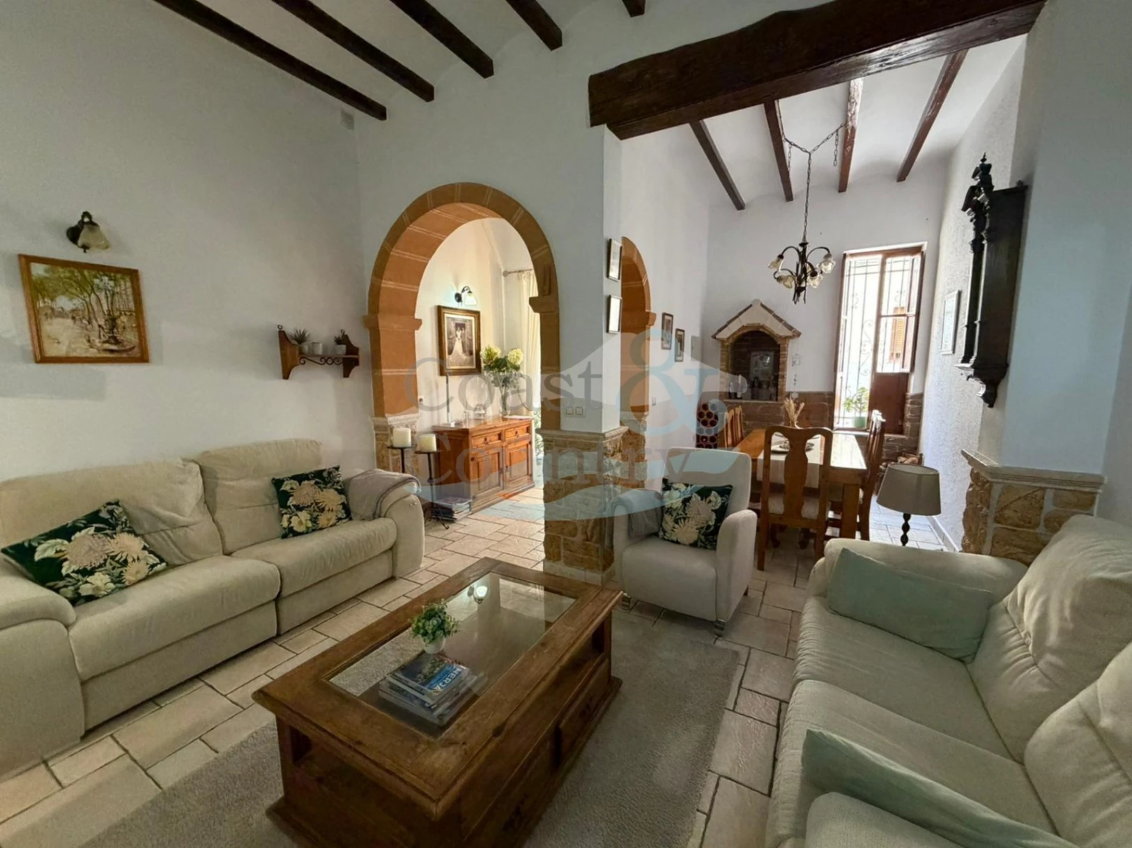CC1249 - Sale of charming 3-bedroom home in Teulada.