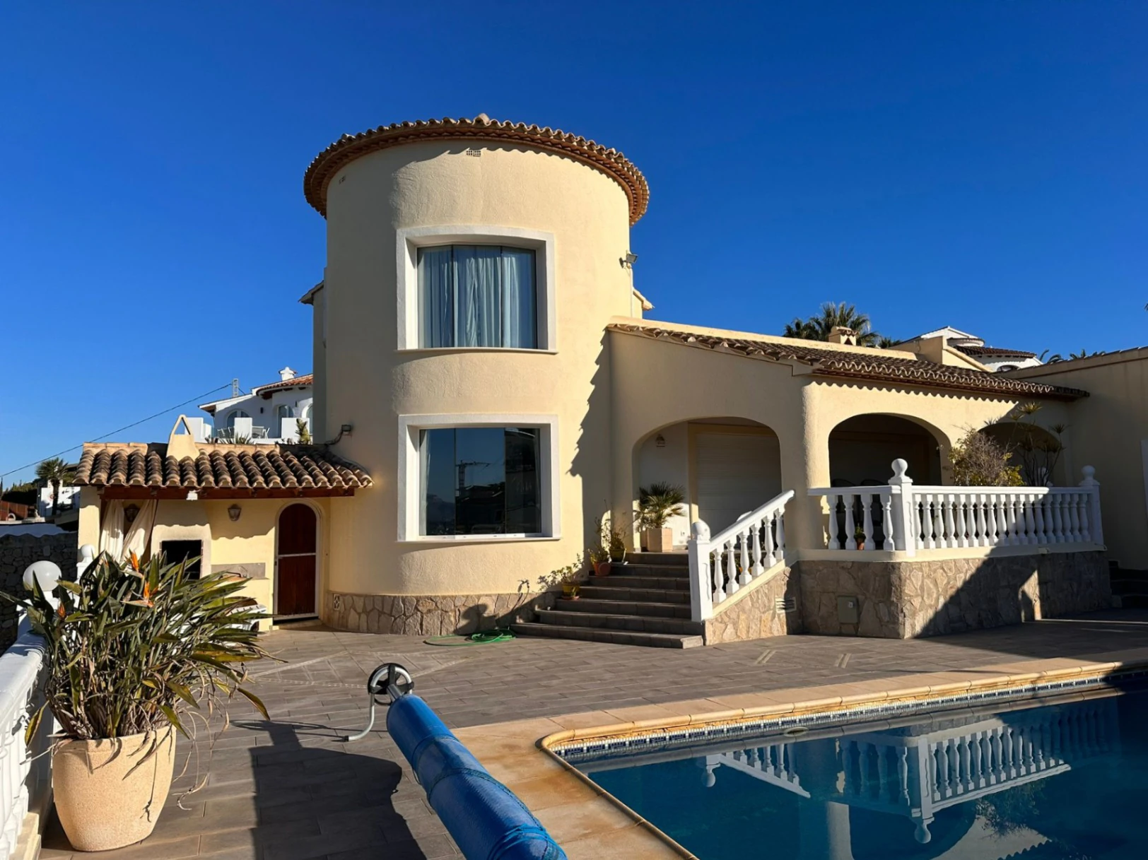VILLA À VENDRE À MORAIRA