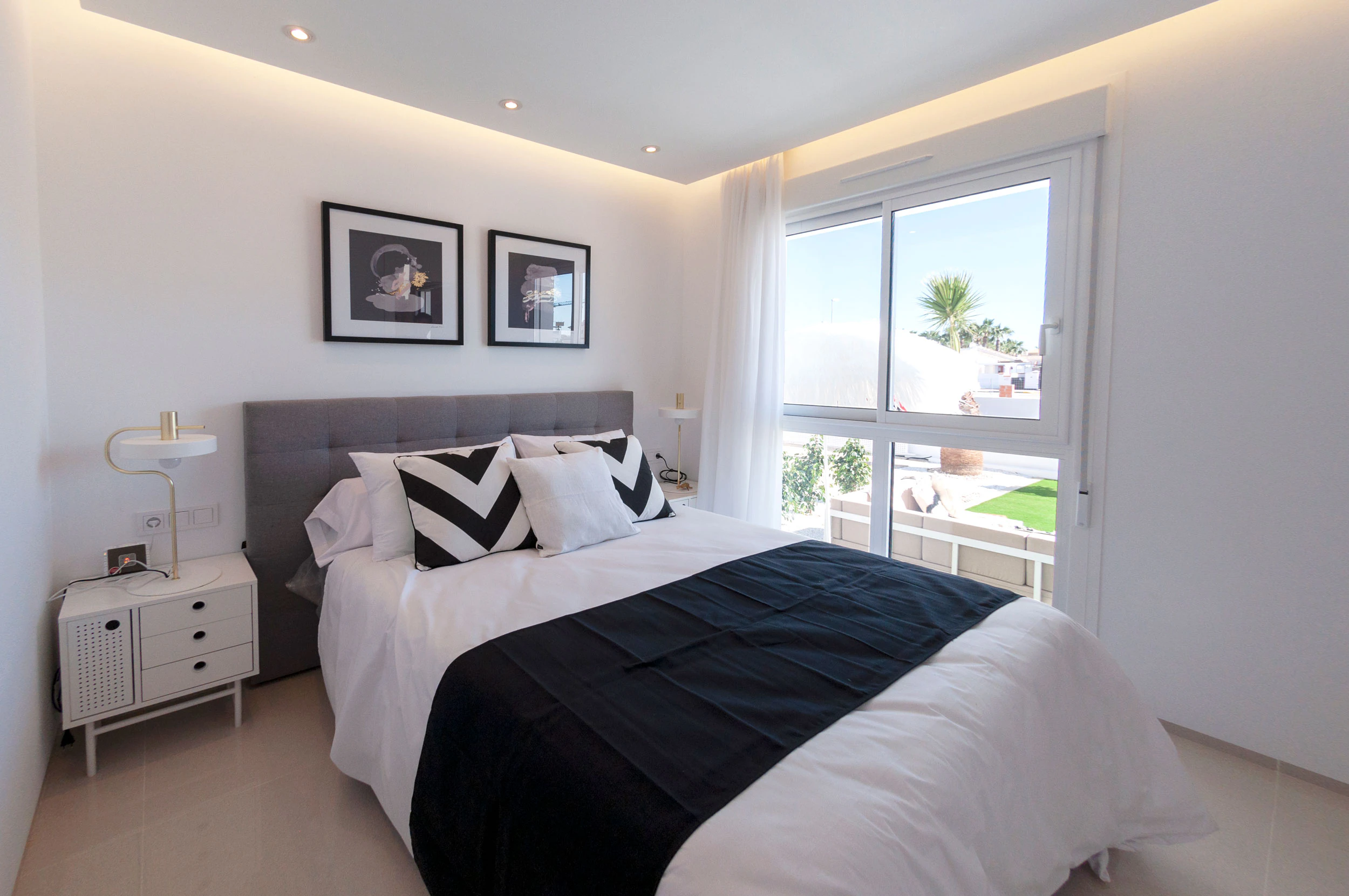 Apartments For Sale in Quesada