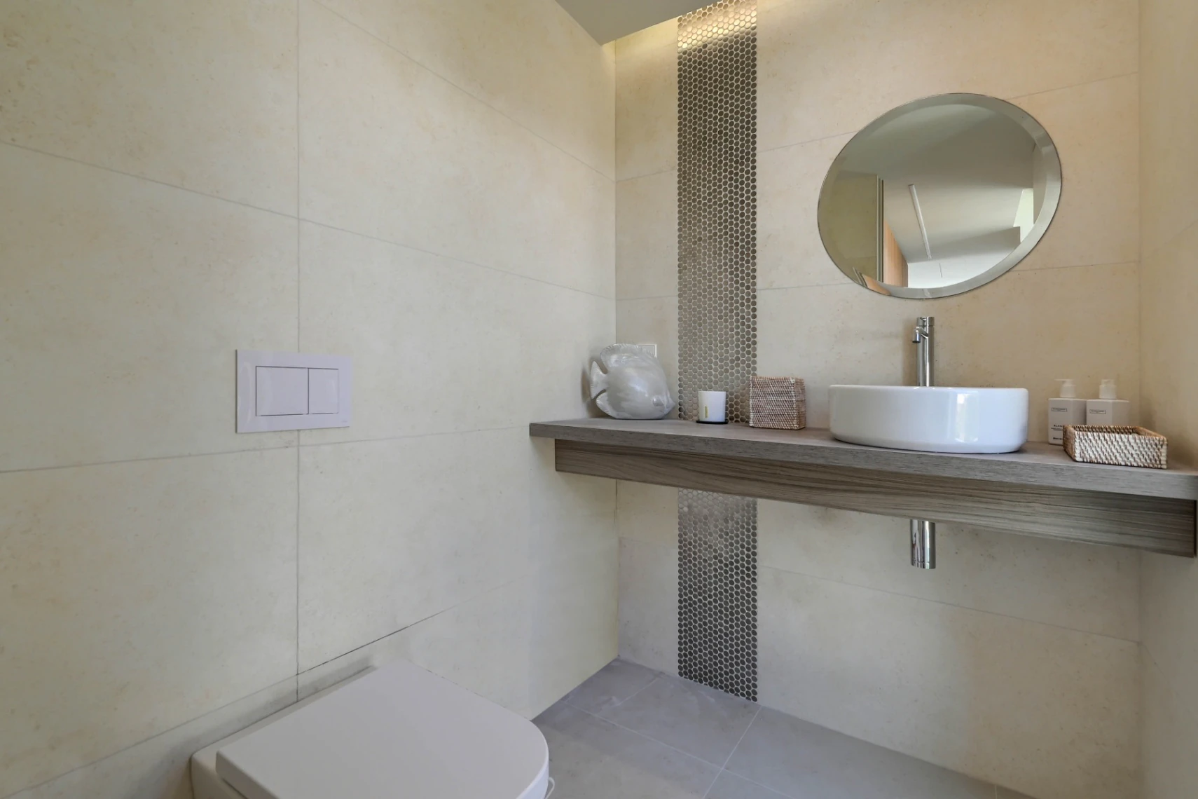 Lyxig modern villa med havsutsikt i Moraira