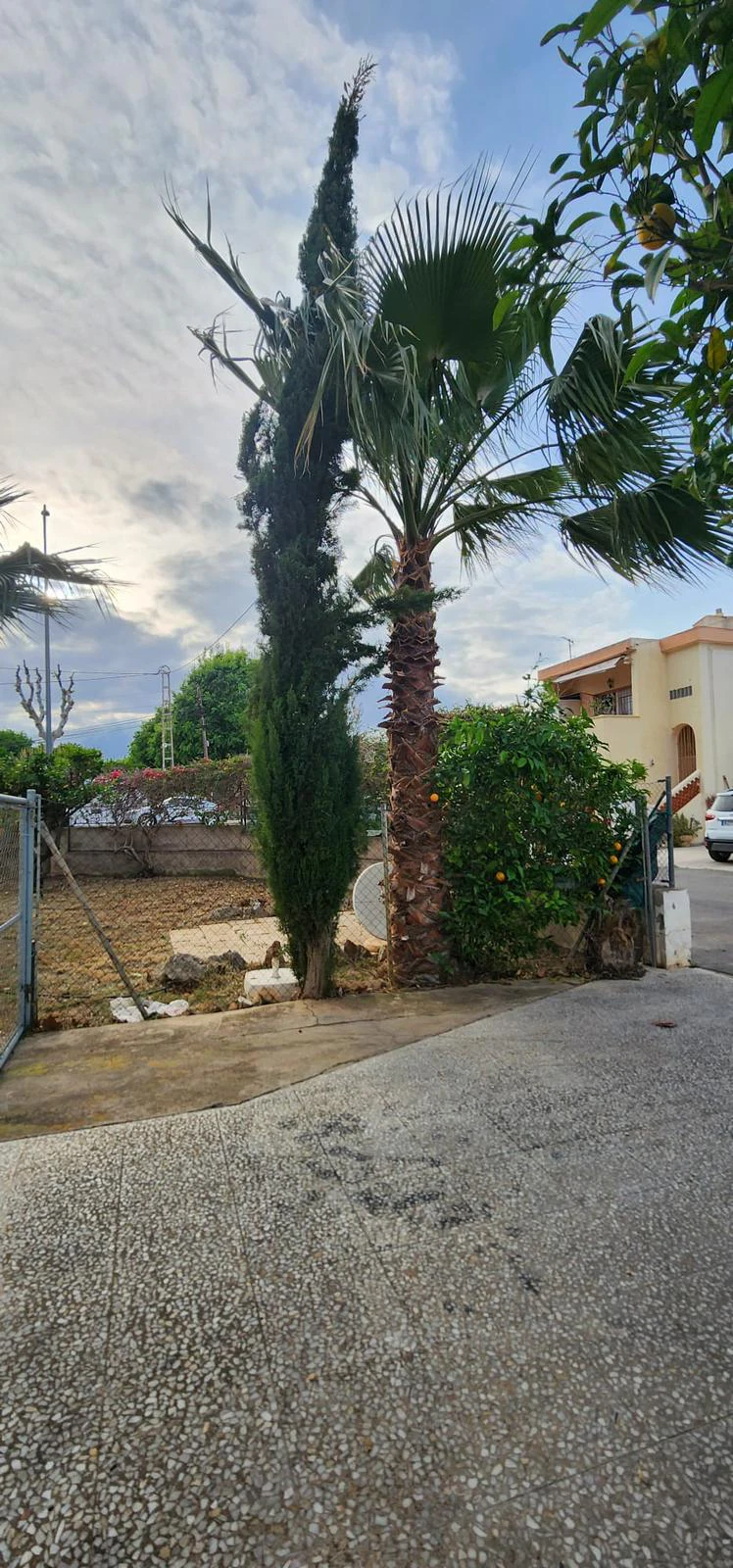 CC1301 - Semi-detached house in Altea with 3 bedrooms and 2 bathrooms for sale.