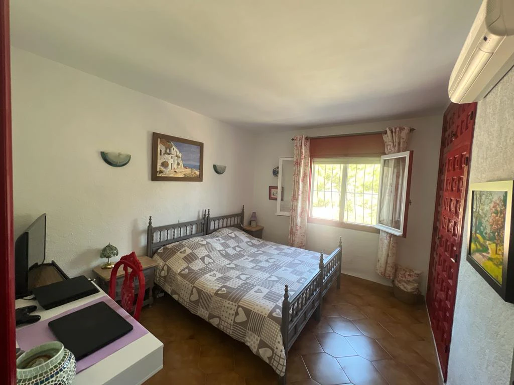 Belle Villa À Moraira