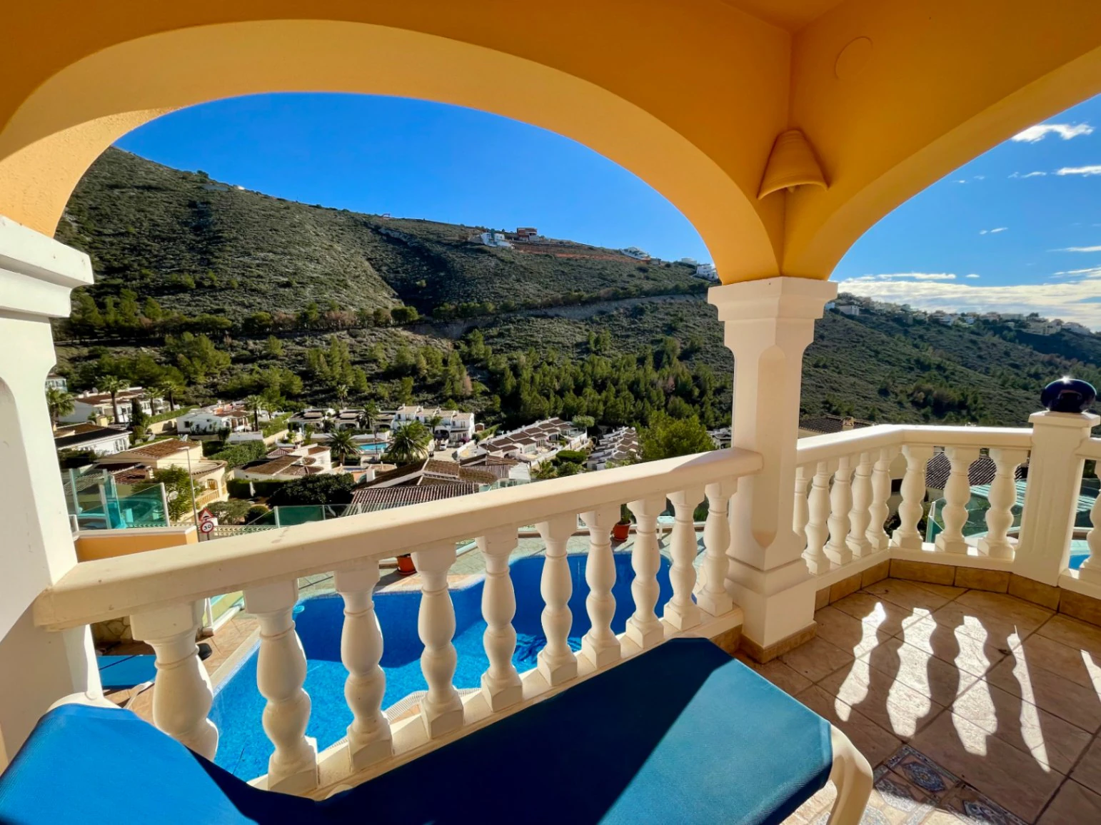 Your Mediterranean retreat. Villa with sea views in Benitachell