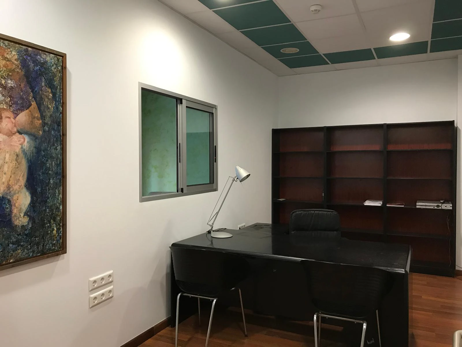 GREAT COMMERCIAL SPACE OPPORTUNITY FOR MULTIPLE USES WITH AN INCREDIBLE LOCATION