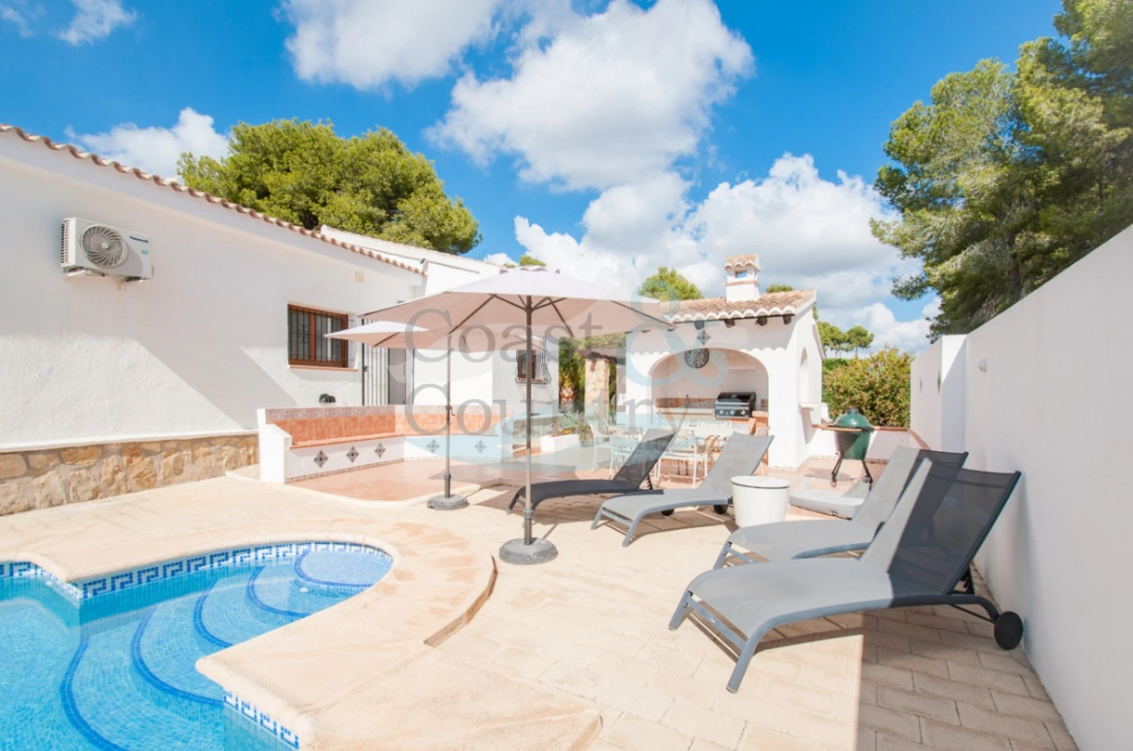 Exquisite villa with Sea views Moraira